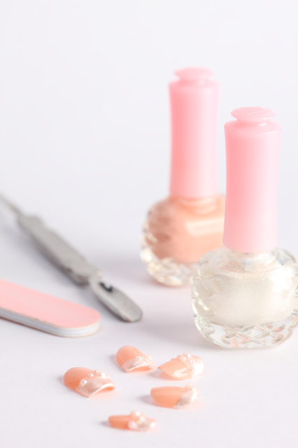 ネイルチップの接着剤は何をつかってる 接着剤まとめ Itnail