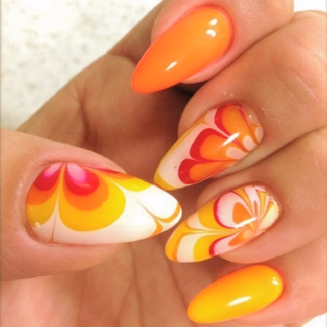 動画 画像 水を使って素敵ネイル セルフで出来る ウォーターマーブル Itnail