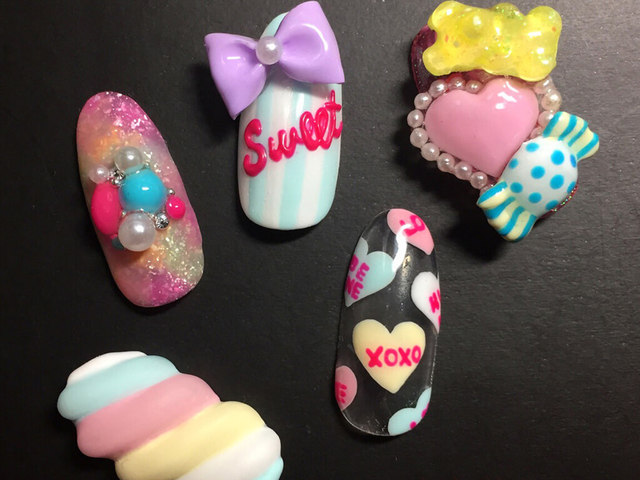 棺桶ネイルが大流行 ｌａセレブがハマる15年最先端ネイルとは Itnail