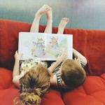 あの頃の思い出がよみがえる♡オトナが楽しむ絵本ネイルで童心に帰ろう!