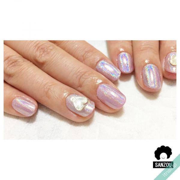 ミラーネイルはもう古い 話題の オーロラネイル に注目 Itnail ミラーネイルはもう古い 話題の オーロラネイル に注目 Itnail