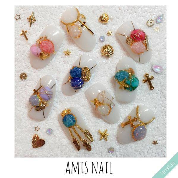 人気のドゥルージーも 天然石ネイルの作り方 デザイン画像集 Itnail