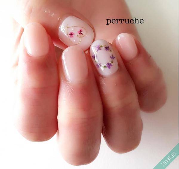 チョコを手渡す指先も可愛い 男性ウケを意識した最強モテネイル Itnail