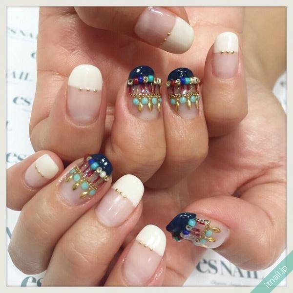 30代からのモロッコネイルは ネイビー がキーワード Itnail