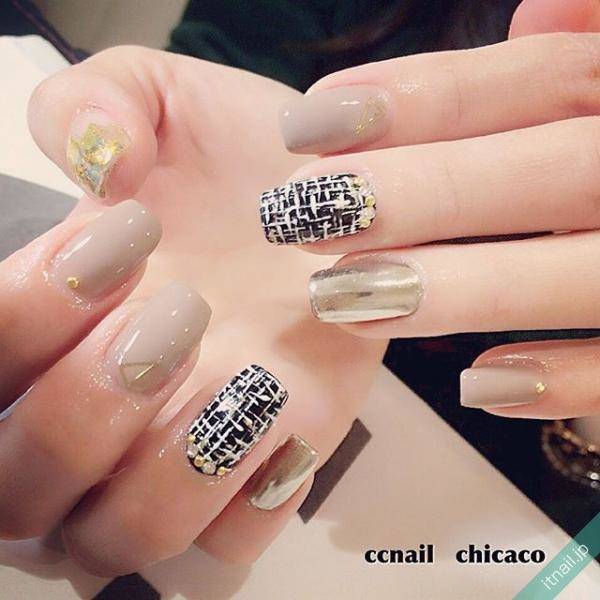 モノトーンカラーのツイードネイル で大人カジュアルに Itnail