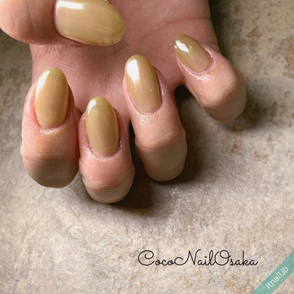 オシャレさんが注目 黄土色ネイル はもう試した Itnail