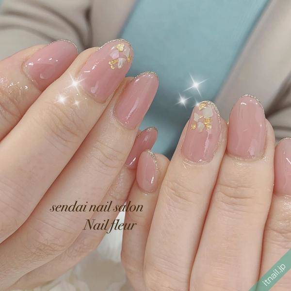 凸凹回避 シェルを埋め込むジェルネイルを綺麗に仕上げるコツ Itnail