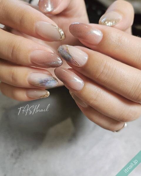 グラデ マグネットネイルで差をつける おすすめデザイン6選 Itnail