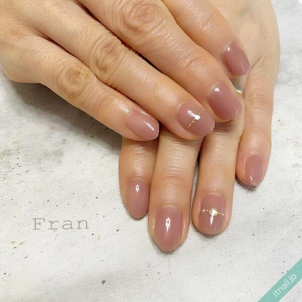40代以上におすすめ 上品な 透け感ネイルカラー Top７ Itnail