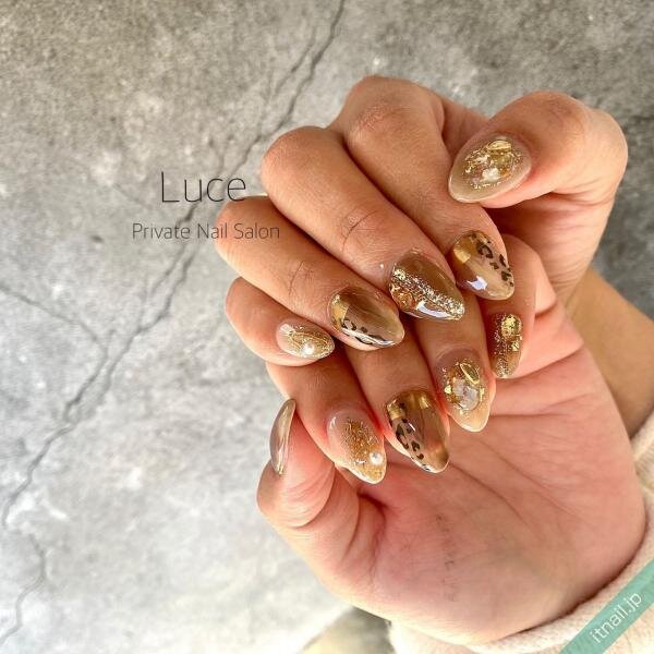 21年のレオパード柄ネイル 定番デザインを素敵にアップデート Itnail