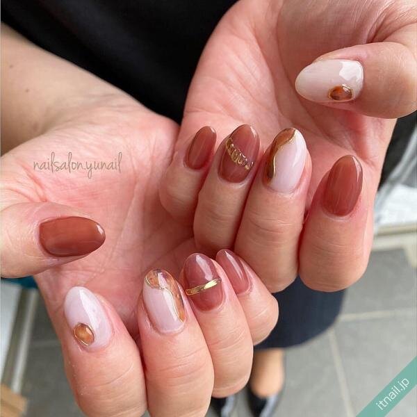 この冬は ぷっくりリングのネイル に大注目 21 22年 最旬デザイン7選 Itnail