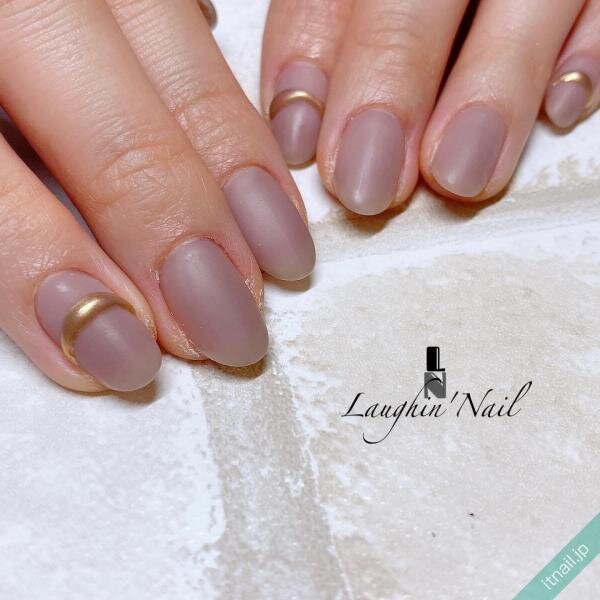 指先にジュエリーを 大人女子におすすめのリングネイルデザイン Itnail