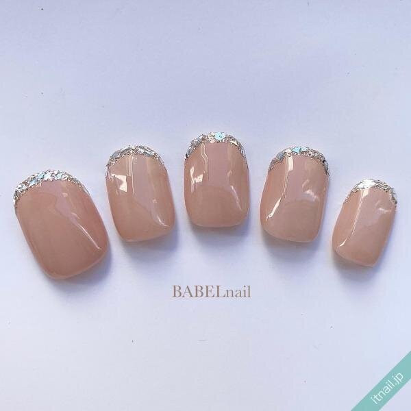 オフィスもok シンプルで上品なベージュネイル7デザイン Itnail