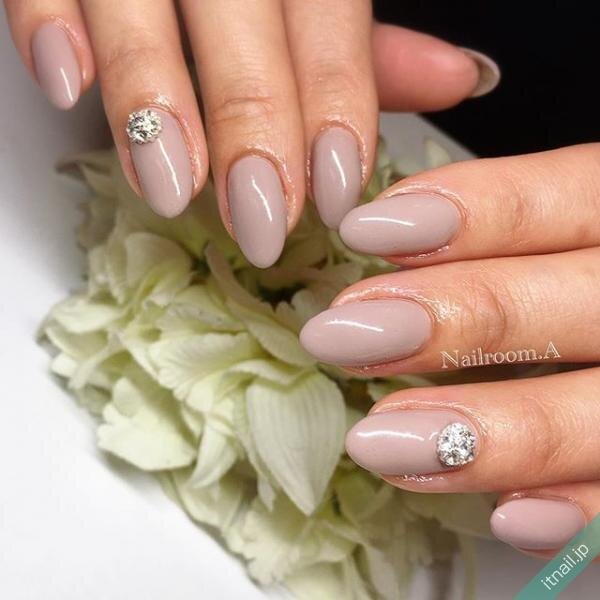 控えめだからこその美しさ ワンパーツでつくるネイルデザイン Itnail