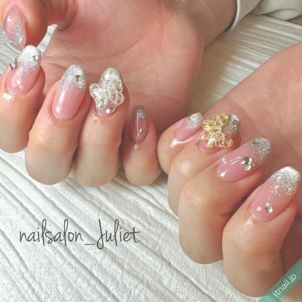 シルバーマグネット ななめフレンチ バタフライ ネイルチップ  