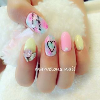 Popteenモデル みちょぱ こと 池田 美優 ちゃんのネイルが可愛い Itnail