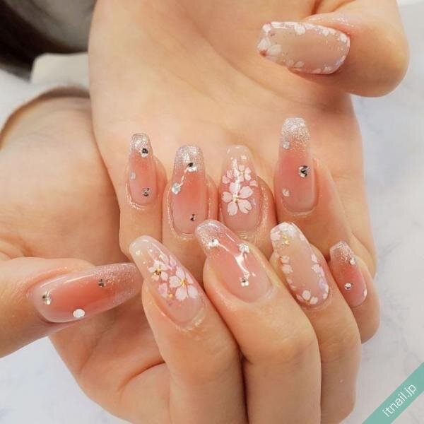 Dolce.Nailが投稿したネイルデザイン [photoid:I0127415] via Itnail Design (747834)
