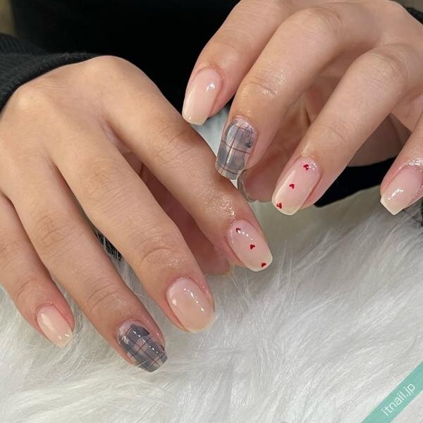 nailsalon305が投稿したネイルデザイン [photoid:I0131047] via Itnail Design (748137)