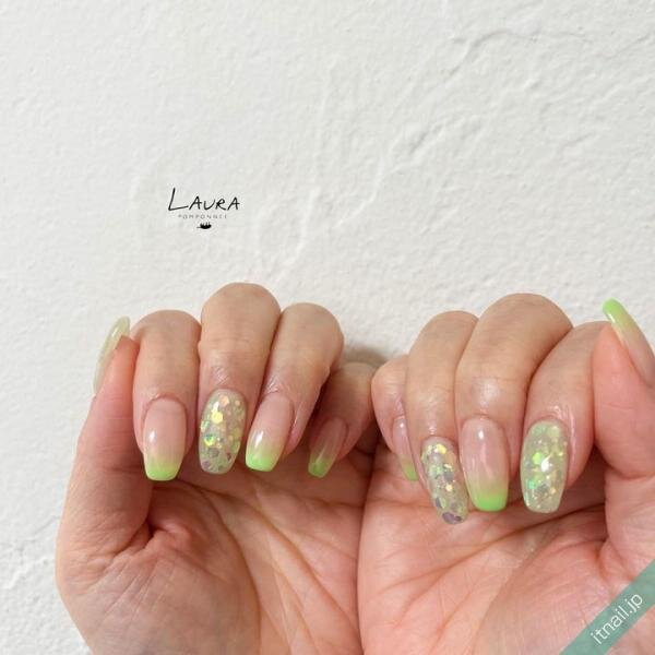 LAURA POMPONNEEが投稿したネイルデザイン [photoid:I0128923] via Itnail Design (748248)